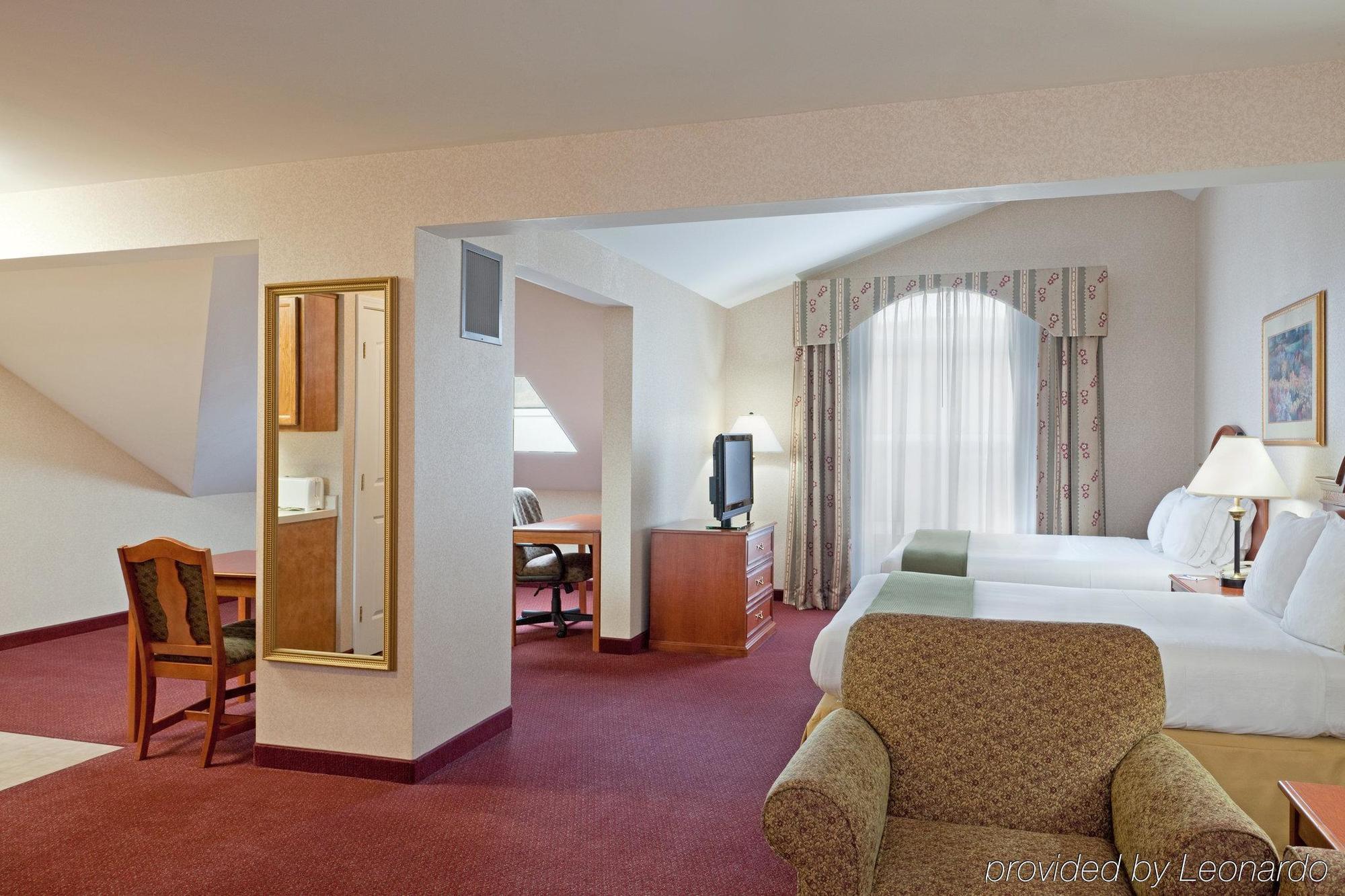 Holiday Inn Express Hotel & Suites White River Junction, An Ihg Hotel Exteriér fotografie